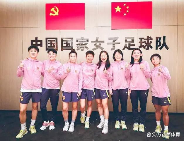 在衣柜里