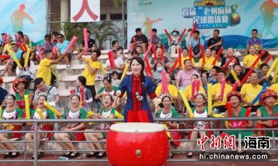 强行把娇妻让给别人弄