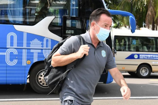 秘书开会被调教夹道具视频