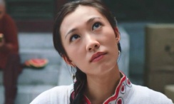 把她带近乳型室友又乳型折磨